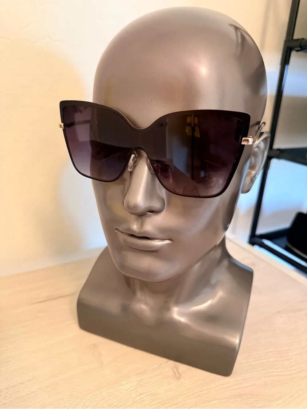 Gold Frame Gradient Brown Cat Eye Sunglasses - Women
